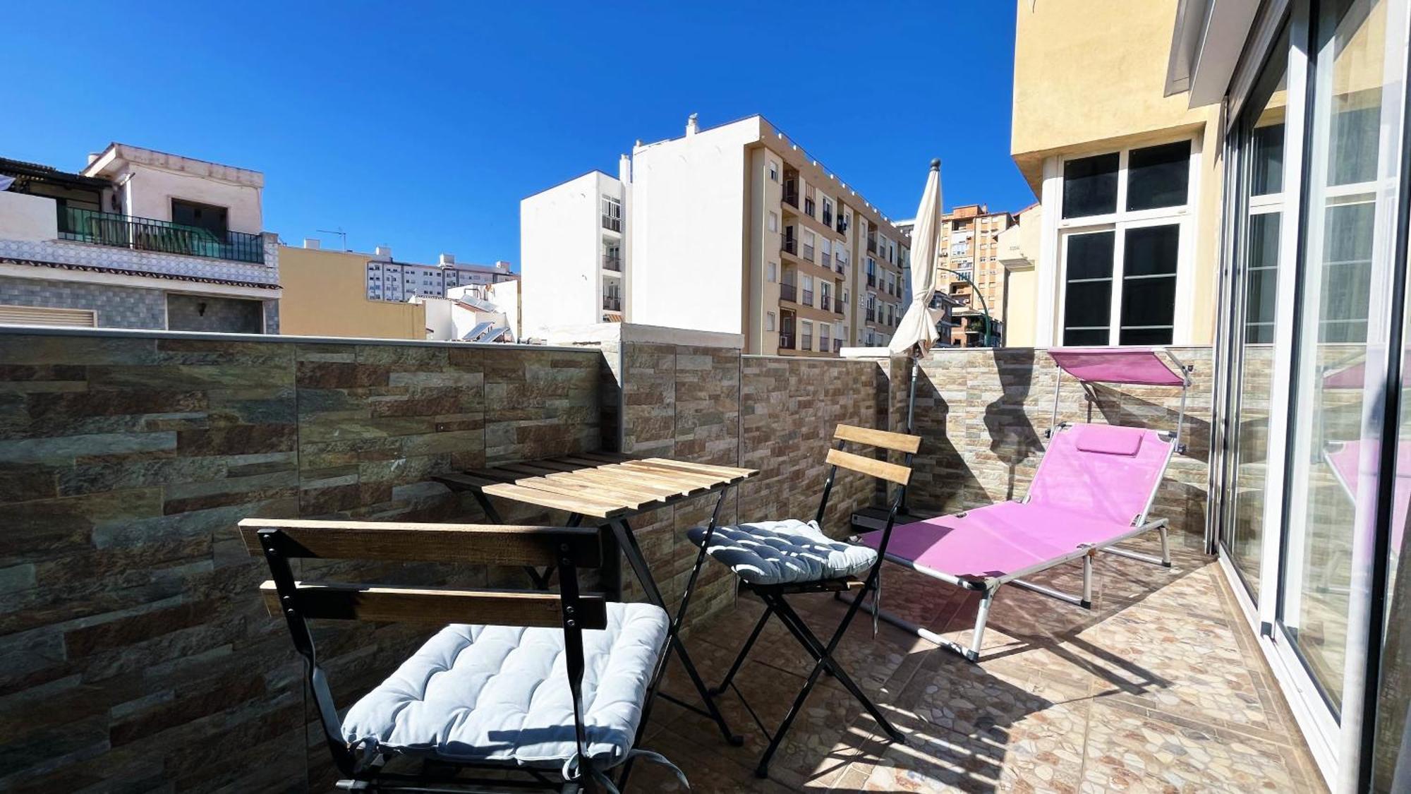 Апартаменты A 5 Minutos De La Playa Con Terraza En Малага Экстерьер фото